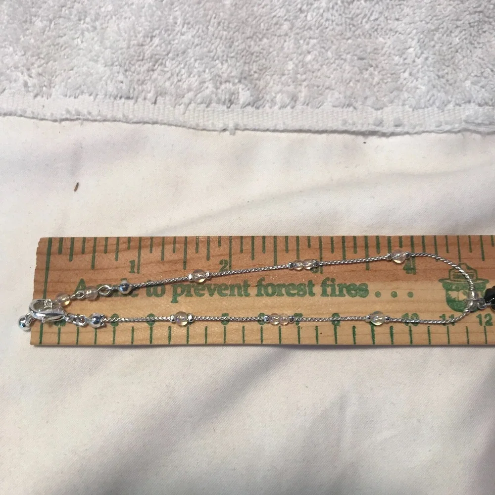 Vintage Avon Holiday Charm Anklet - Snowman